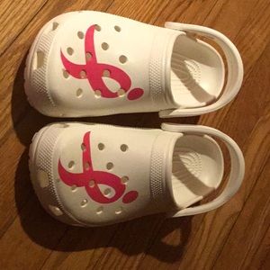 White (Susan G Komen) Crocs